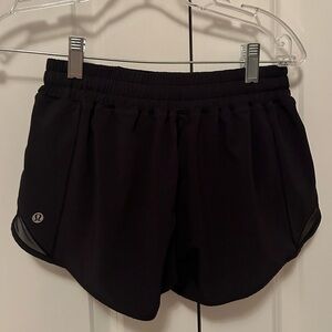 Black hotty hot short Lululemon